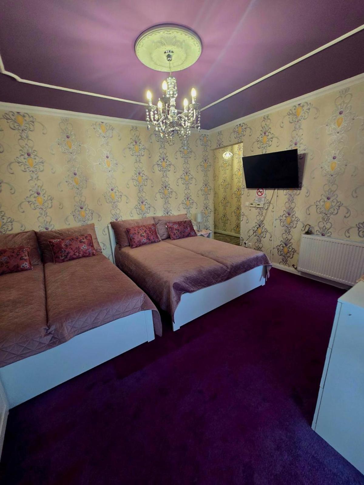 Kleopatra Apartman ไฮจ์ดุสโซบอสโล ภายนอก รูปภาพ